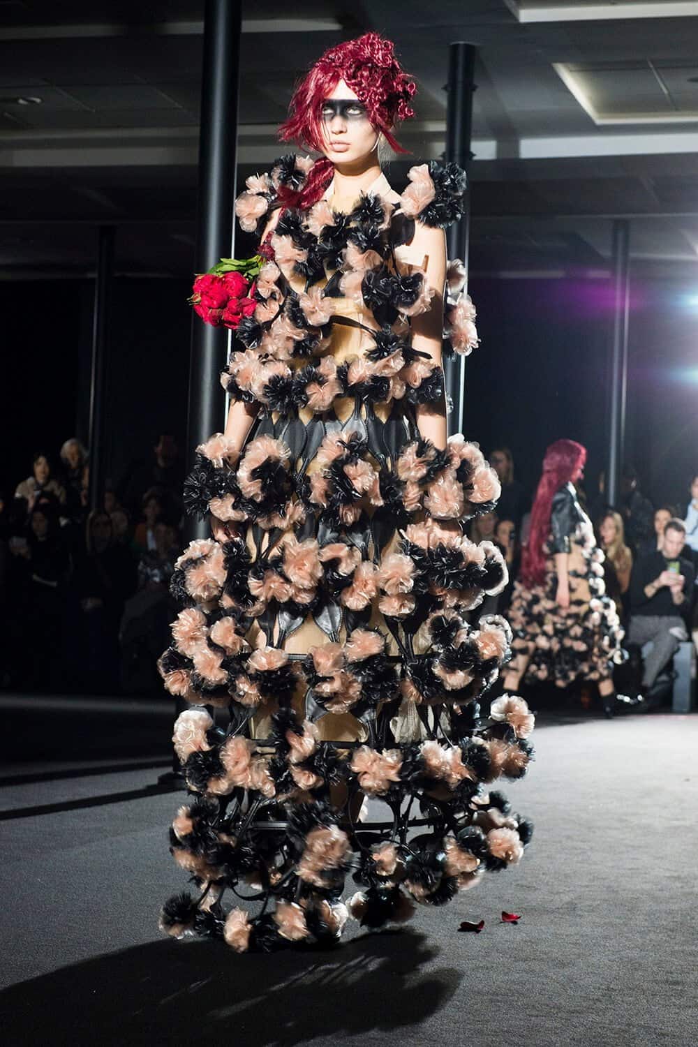 Noir Kei Ninomiya: Ready-To-Wear AW19 - 10 Magazine